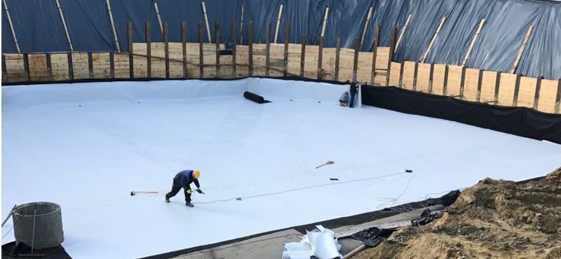 الأساس TPO-Membranes